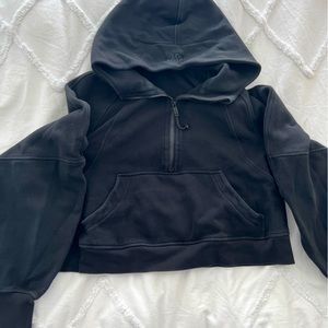M/L black lululemon oversized scuba half zip